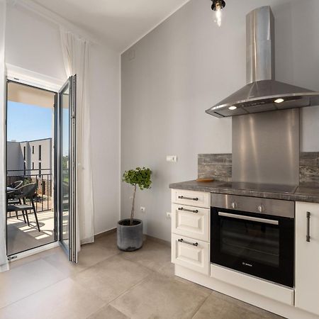 Luxury Apartments Villa San Avia Баньоле Екстер'єр фото