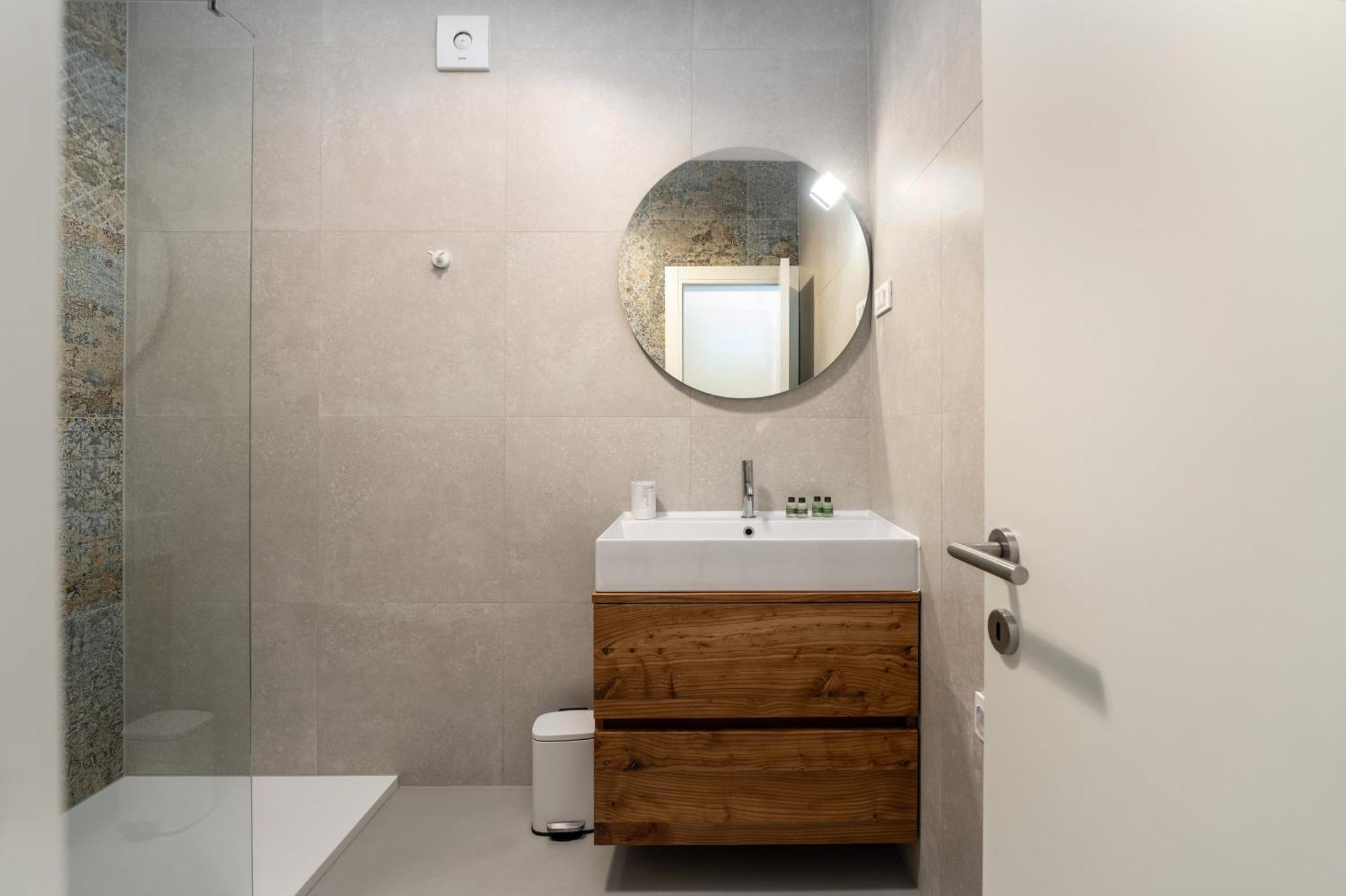 Luxury Apartments Villa San Avia Баньоле Екстер'єр фото